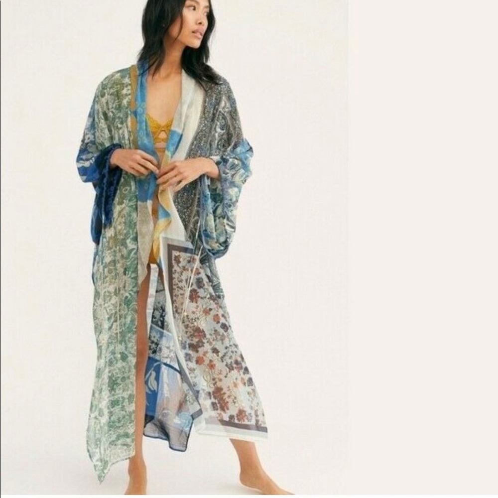 Women's Free People Kimono Robe. One Size. NWOT